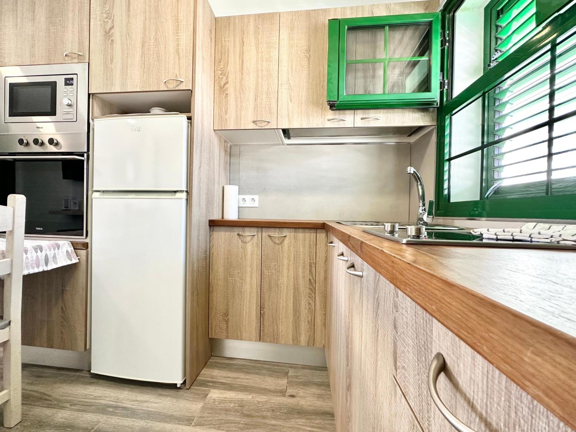 Апартаменты Kiwi Smoothie - En La Playa, Doble Terraza, Cocina Completa, Dos Camas Y Wifi El Cotillo  Экстерьер фото